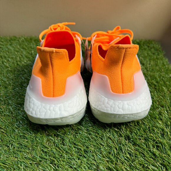 Adidas UltraBoost 22 Running Shoes Flash Orange White Mens Size HR1029 NEW main image 4